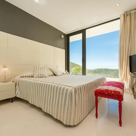 Villa Luxury With Private Pool, Ibiza 1267 *