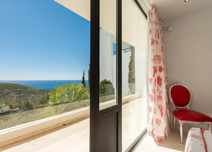 Luxury With Private Pool, Ibiza 1267 Villa